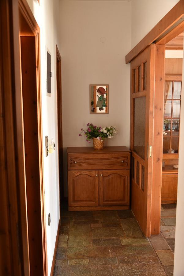 Irene'S Beach Front House Vromopousi Екстер'єр фото